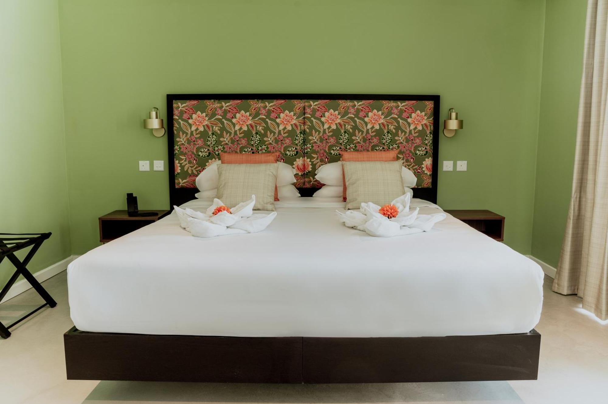 King Charles Hotel La Valette Extérieur photo