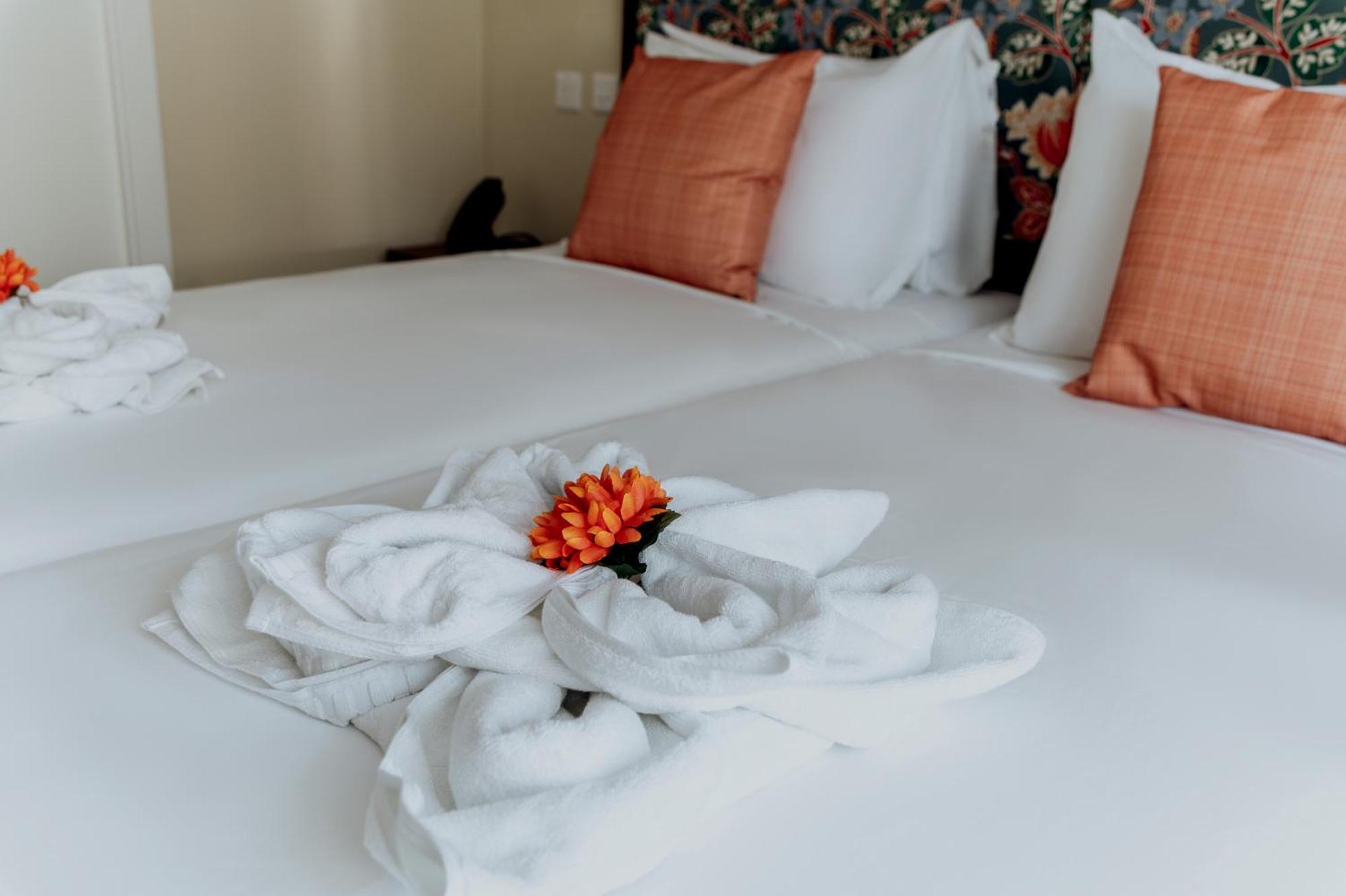 King Charles Hotel La Valette Extérieur photo