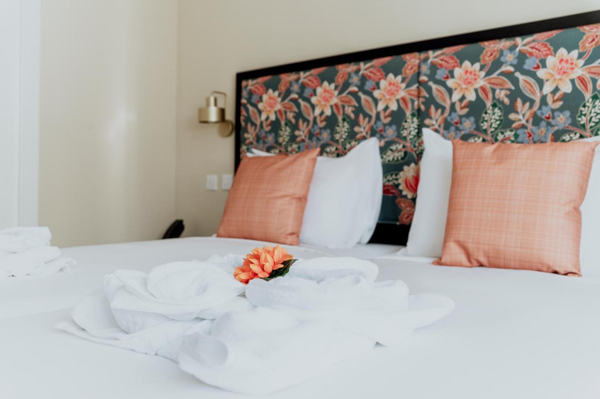 King Charles Hotel La Valette Extérieur photo